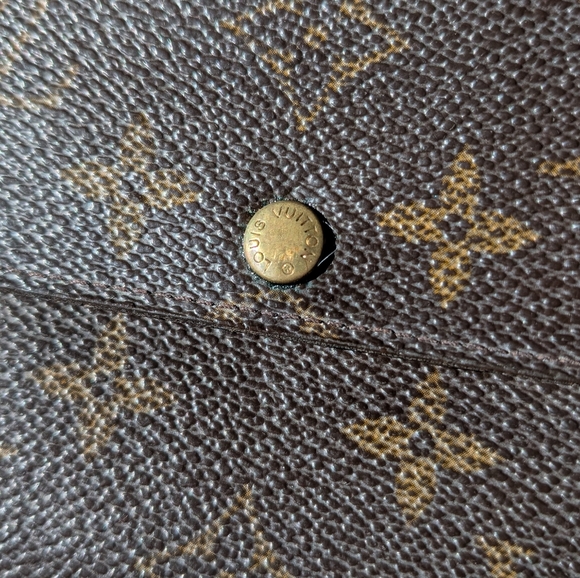 Louis Vuitton Monogram Brown Wallet - Picture 2 of 10